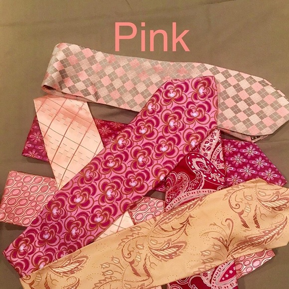 Over 200 Neck-Ties 👔👔👔 $20 or 3 for $50 - Picture 5 of 7